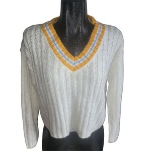 Filocaly White Cropped V-Neck Sweater M